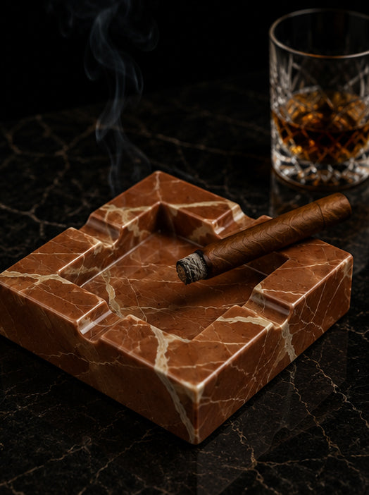 Rojo Elecante Ash Tray