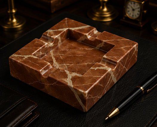 Rojo Elecante Ash Tray